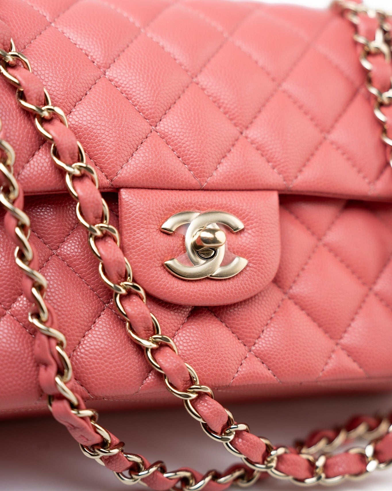 CHANEL Handbag Pink 18S Pink Caviar Quilted Classic Flap Small Light Gold Hardware -Knockoff
