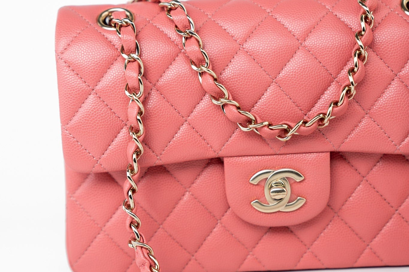 CHANEL Handbag Pink 18S Pink Caviar Quilted Classic Flap Small Light Gold Hardware -Knockoff
