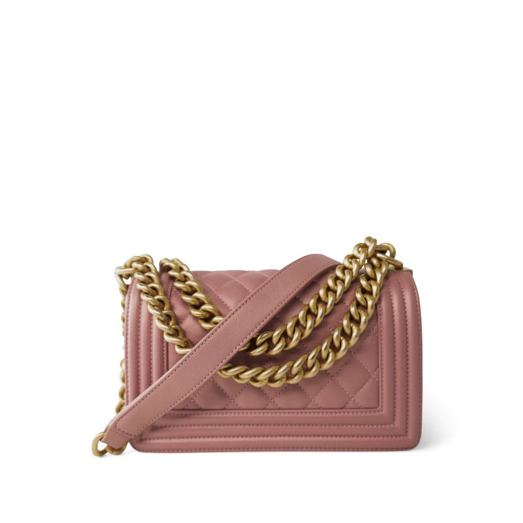 CHANEL Handbag Pink 20A Metallic Pink Calfskin Quilted Small Boy Bag Aged Gold Hardware -Knockoff
