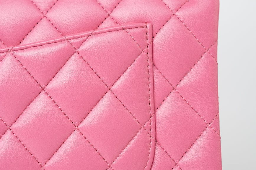 CHANEL Handbag Pink 21P Pink Lambskin Quilted Classic Flap Small Yellow Interior / Rainbow Hardware -Knockoff
