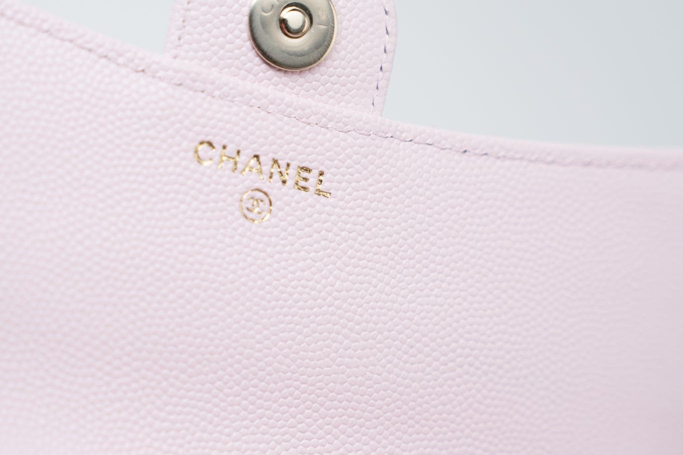 CHANEL Handbag Pink 22P Light Pink Caviar Quilted Flap Phone Holder with Classic Chain LGHW -Knockoff
