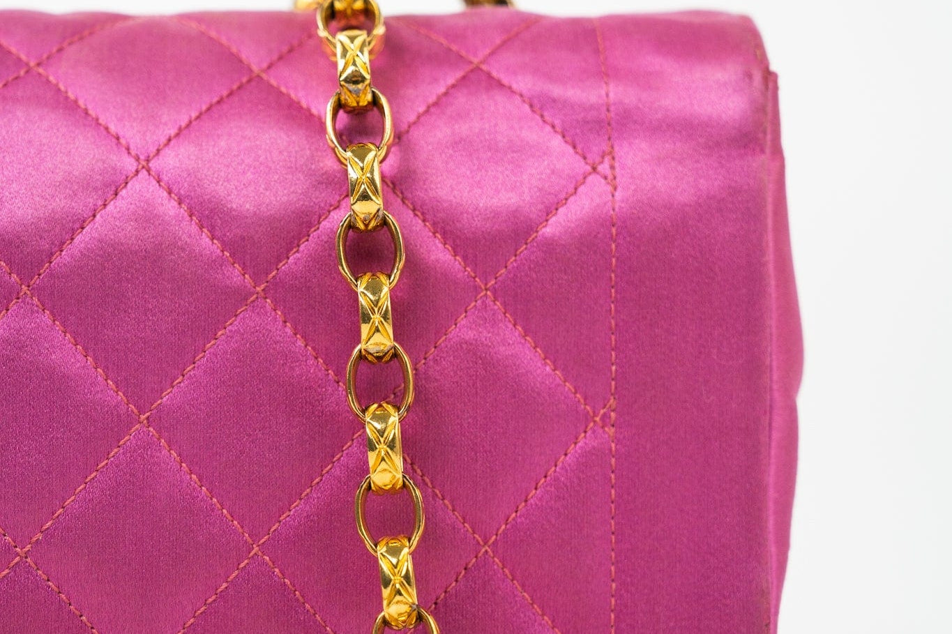 CHANEL Handbag Pink Satin Quilted Single Flap Mini Gold Hardware -Knockoff
