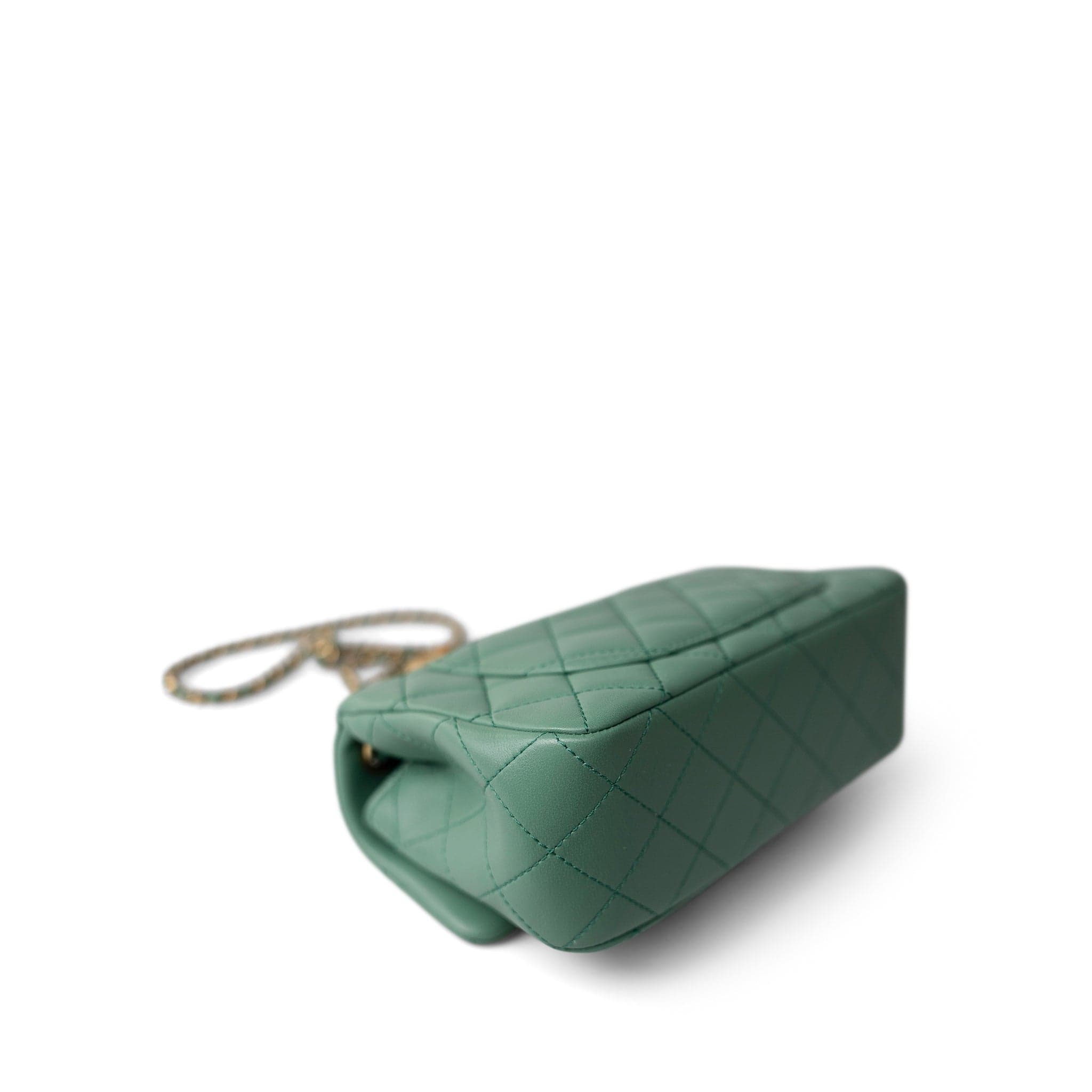 CHANEL Handbag Purple 23C Green Lambskin Quilted Mini Pearl Crush Antique Gold Hardware -Knockoff
