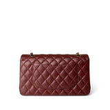 CHANEL Handbag Red 18C Dark Red Glittery Caviar Quilted Classic Flap Aged Gold Hardware -Knockoff
