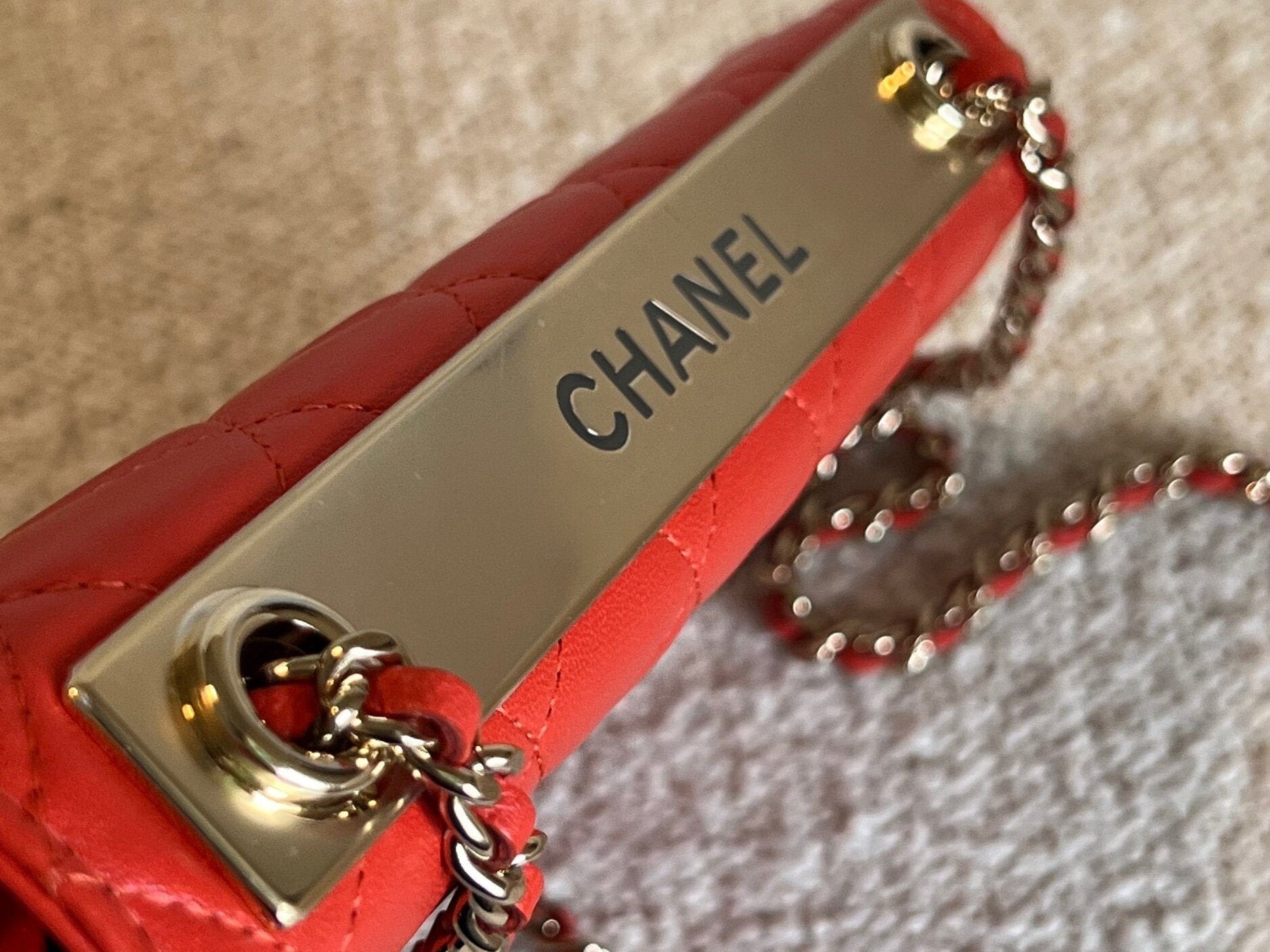 CHANEL Handbag Red Lambskin Quilted Trendy CC Wallet on Chain (WOC) -Knockoff
