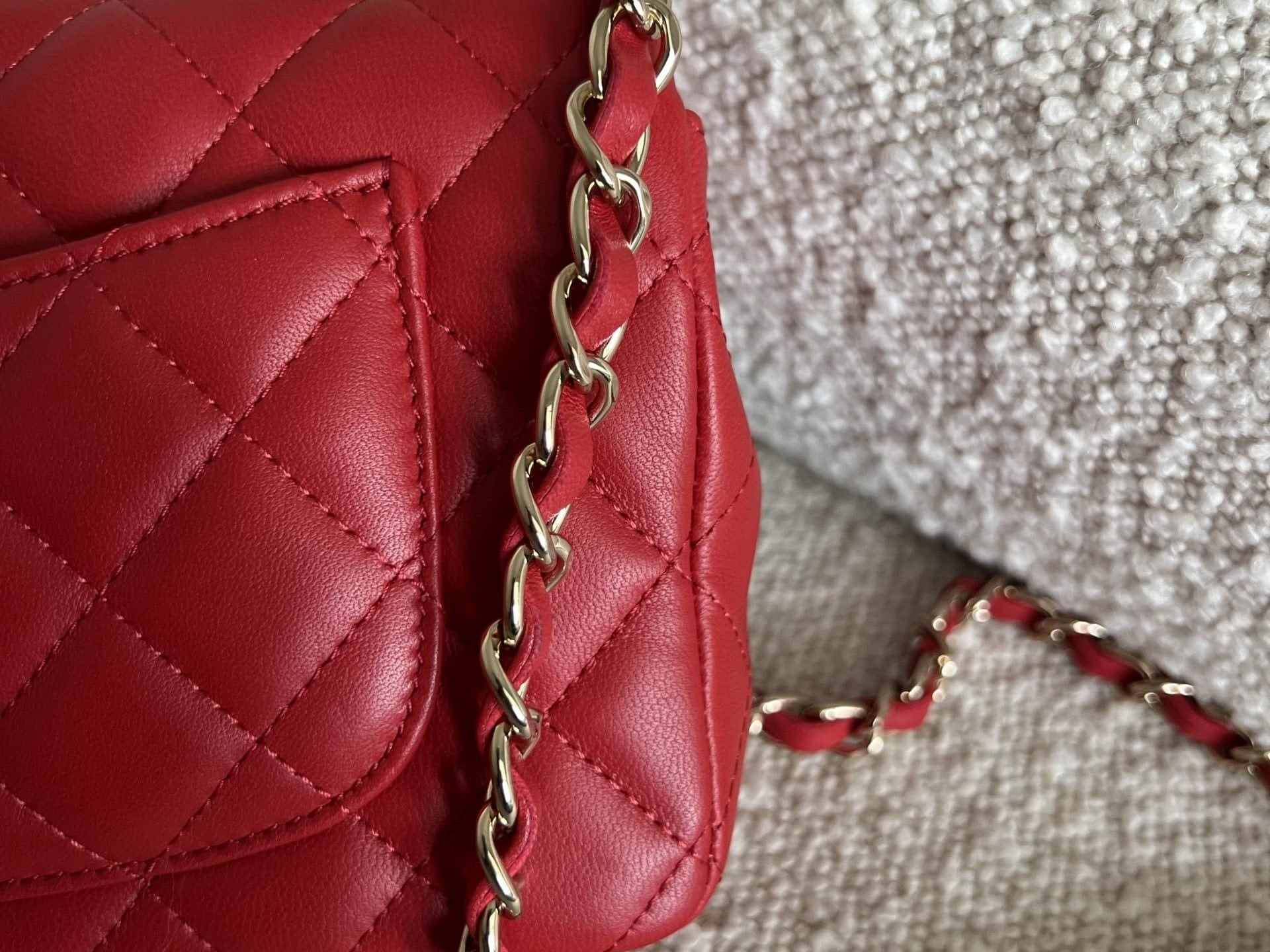 CHANEL Handbag Red Mini Rectangular Lambskin Quilted LGHW -Knockoff
