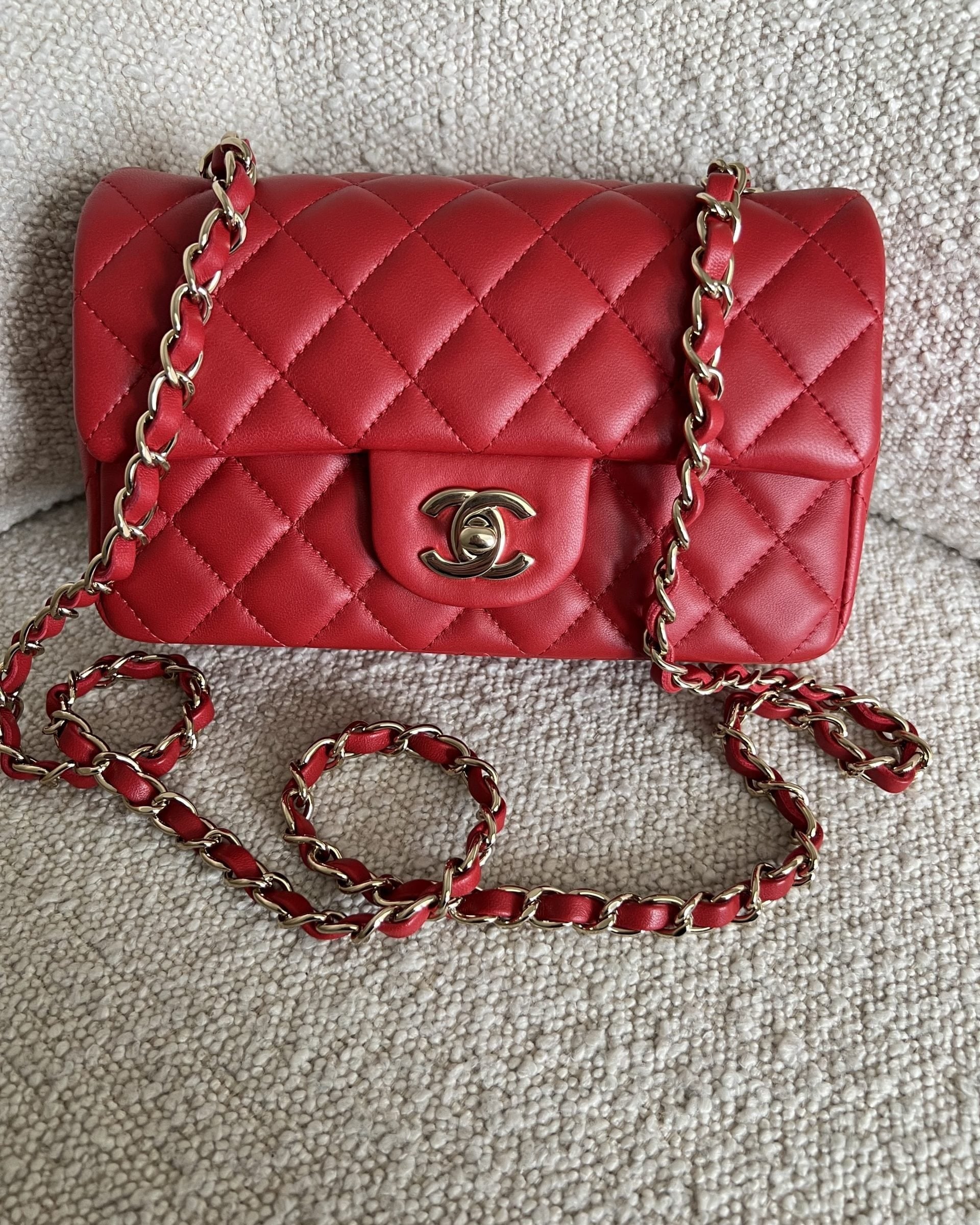 CHANEL Handbag Red Mini Rectangular Lambskin Quilted LGHW -Knockoff
