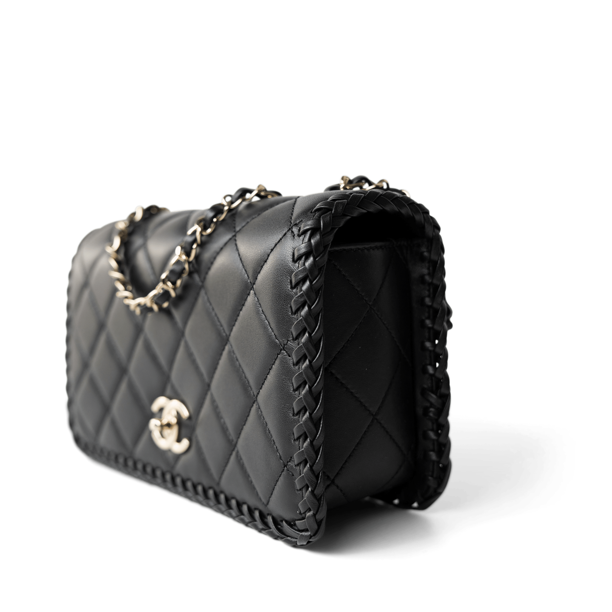 CHANEL Handbag Seasonal / Black 23A Black Lambskin Quilted Full Flap Bag Light Gols Hardware -Knockoff
