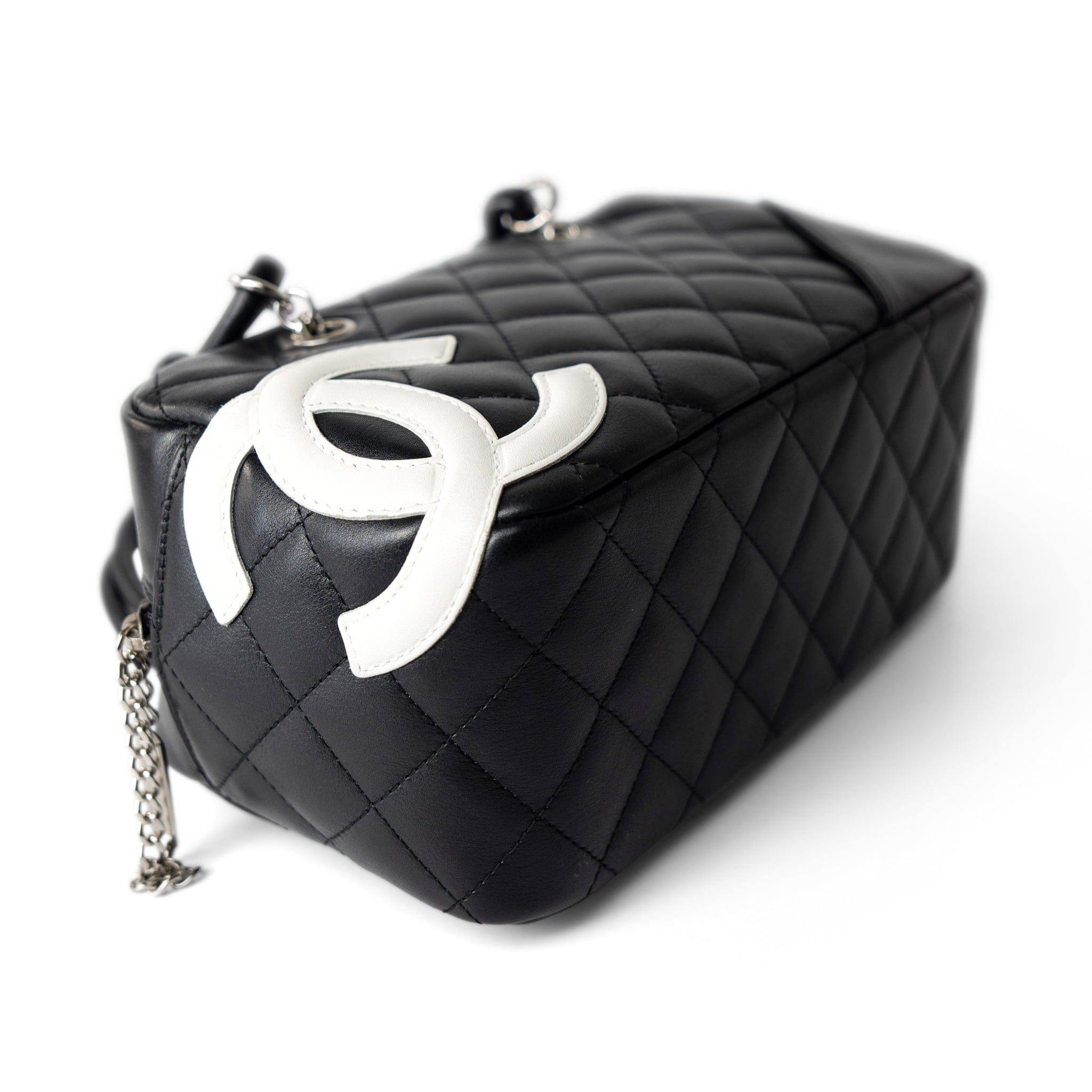 CHANEL Handbag Seasonal / Black Black Calfskin Quilted Small Cambon Bowler Silver Hardware (Pink Interior) -Knockoff
