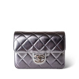 CHANEL Handbag Silver Like a Wallet Flap Bag Gradient Quilted Metallic Lambskin Silver Hardware -Knockoff
