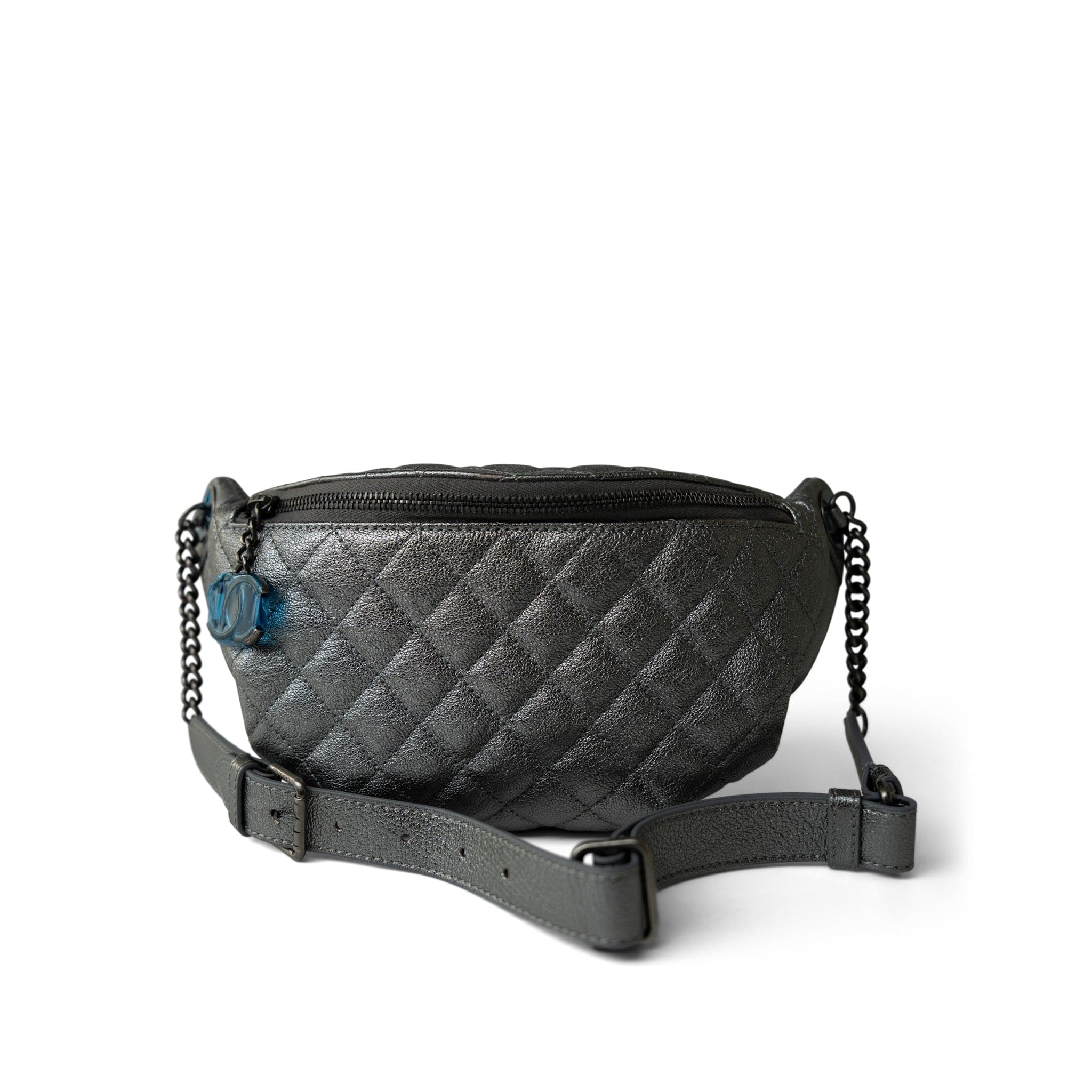 CHANEL Handbag Silver Metallic Calfskin Quilted Banane Waist Bag Bumbag Ruthenium Hardware -Knockoff
