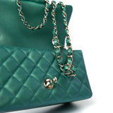 CHANEL Handbag Single flap / Green 22A Iridescent Green Lambskin Quilted Mini Rectangular Single Flap Light Gold Hardware -Knockoff
