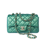 CHANEL Handbag Single flap / Green 22A Iridescent Green Lambskin Quilted Mini Rectangular Single Flap Light Gold Hardware -Knockoff
