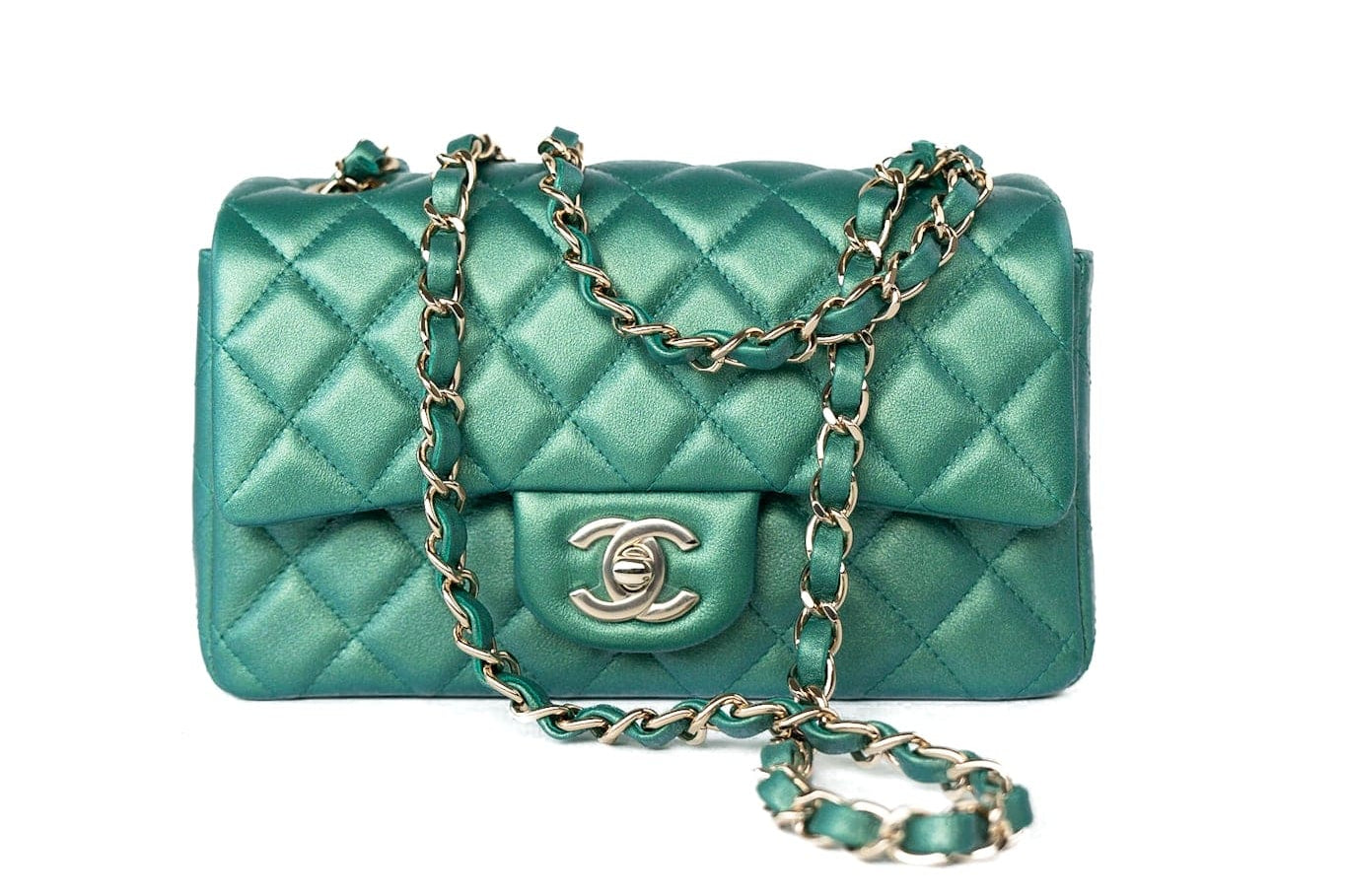 CHANEL Handbag Single flap / Green 22A Iridescent Green Lambskin Quilted Mini Rectangular Single Flap Light Gold Hardware -Knockoff
