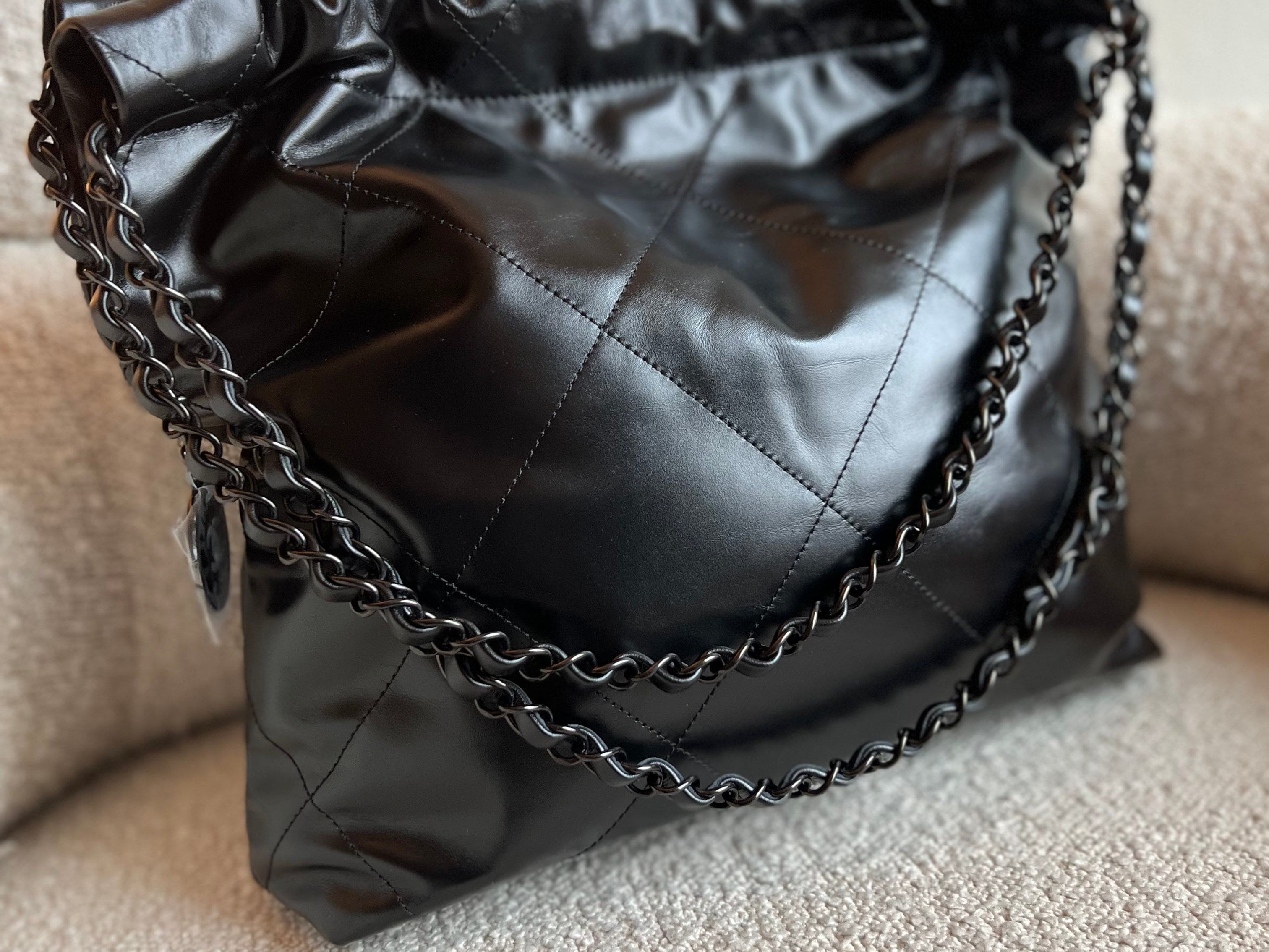 CHANEL Handbag So Black Calfskin Quilted Drawstring 22 Bag small Black Hardware -Knockoff
