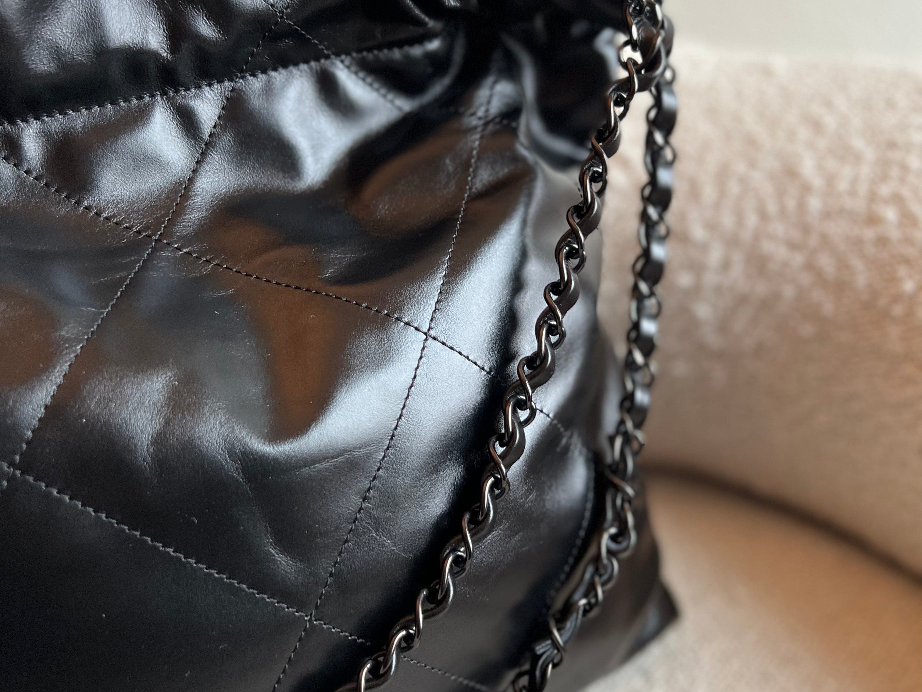 CHANEL Handbag So Black Calfskin Quilted Drawstring 22 Bag small Black Hardware -Knockoff
