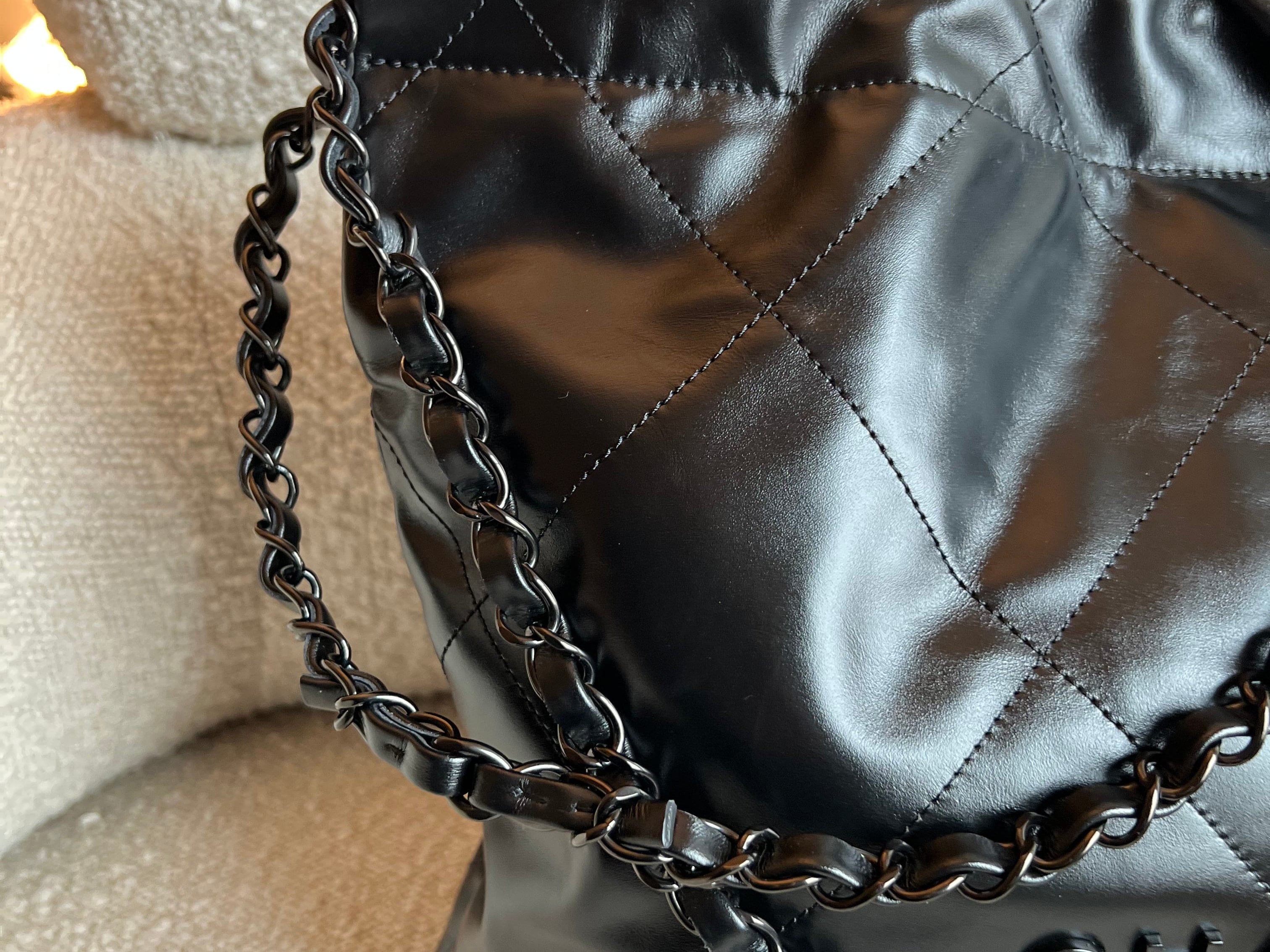 CHANEL Handbag So Black Calfskin Quilted Drawstring 22 Bag small Black Hardware -Knockoff
