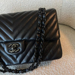 CHANEL Handbag So Black Lambskin Chevron Medium Classic Flap -Knockoff
