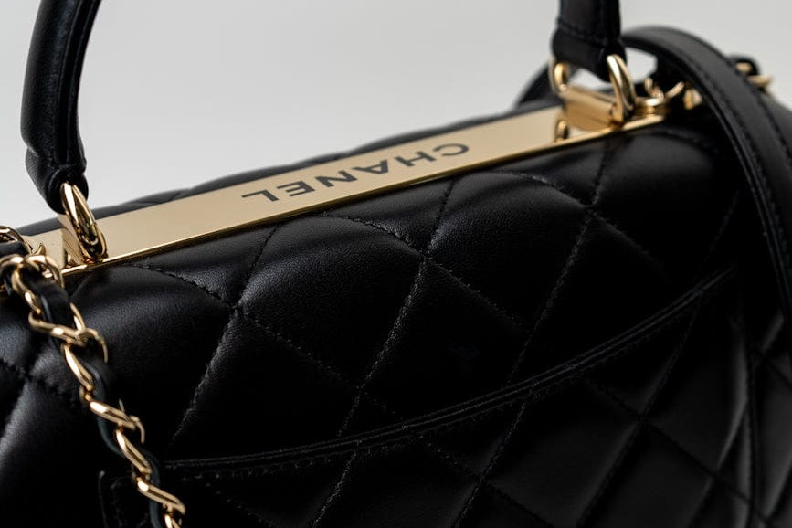 CHANEL Handbag Trendy CC Black Lambskin Black Lambskin Quilted Small Light Gold Hardware -Knockoff
