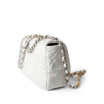 CHANEL Handbag White / 19 22S White Lambskin Quilted 19 Flap Small Reverse Mixed Hardware -Knockoff
