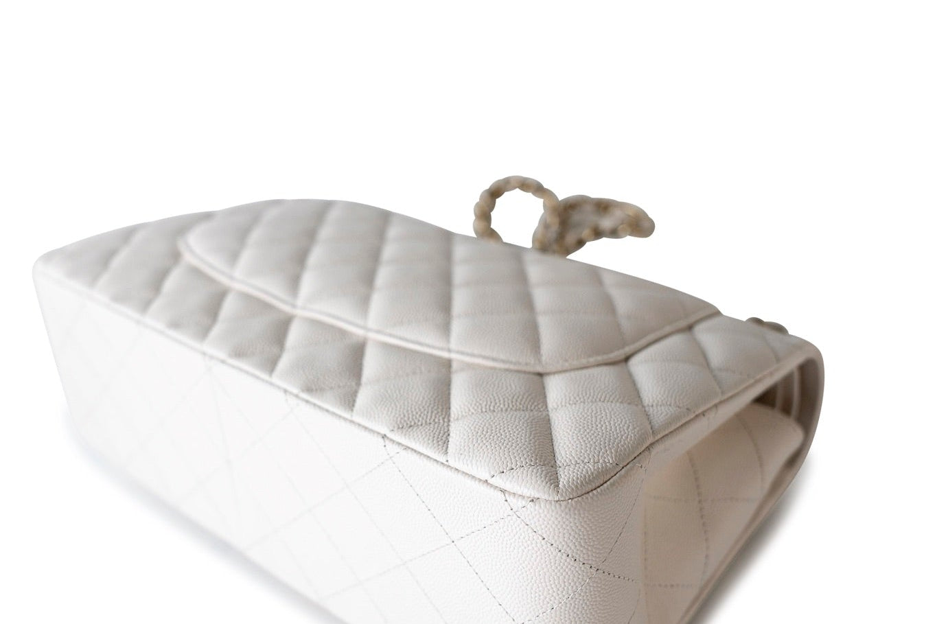 CHANEL Handbag White 21S Jumbo White Caviar Quilted Classic Flap Light Gold Hardware -Knockoff
