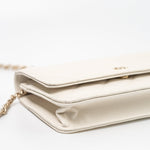 CHANEL Handbag White 22C White Caviar Quilted Wallet On Chain WOC Light Gold Hardware -Knockoff
