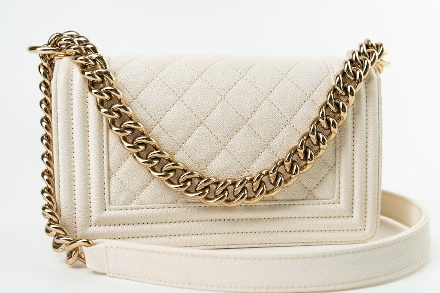 CHANEL Handbag White Caviar Quilted LeBoy Bag Small -Knockoff
