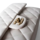 CHANEL Handbag White / classic Flap 22p White/ Ivory Caviar Quilted Classic Flap Medium Light Gold Hardware -Knockoff
