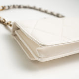 CHANEL Handbag White Lambskin Quilted 19 Wallet on Chain (WOC) -Knockoff
