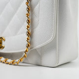 CHANEL Handbag White Vintage White Caviar Quilted Medium Diana Flap GHW -Knockoff
