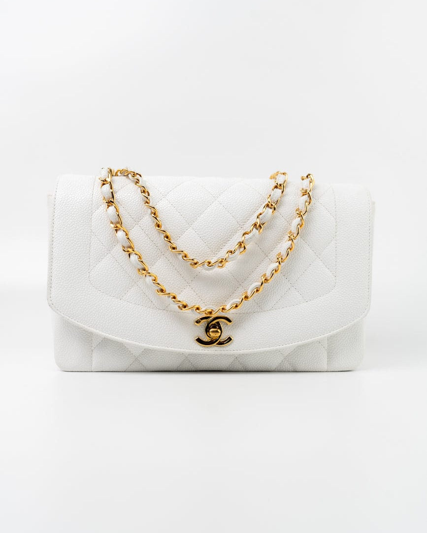 CHANEL Handbag White Vintage White Caviar Quilted Medium Diana Flap GHW -Knockoff
