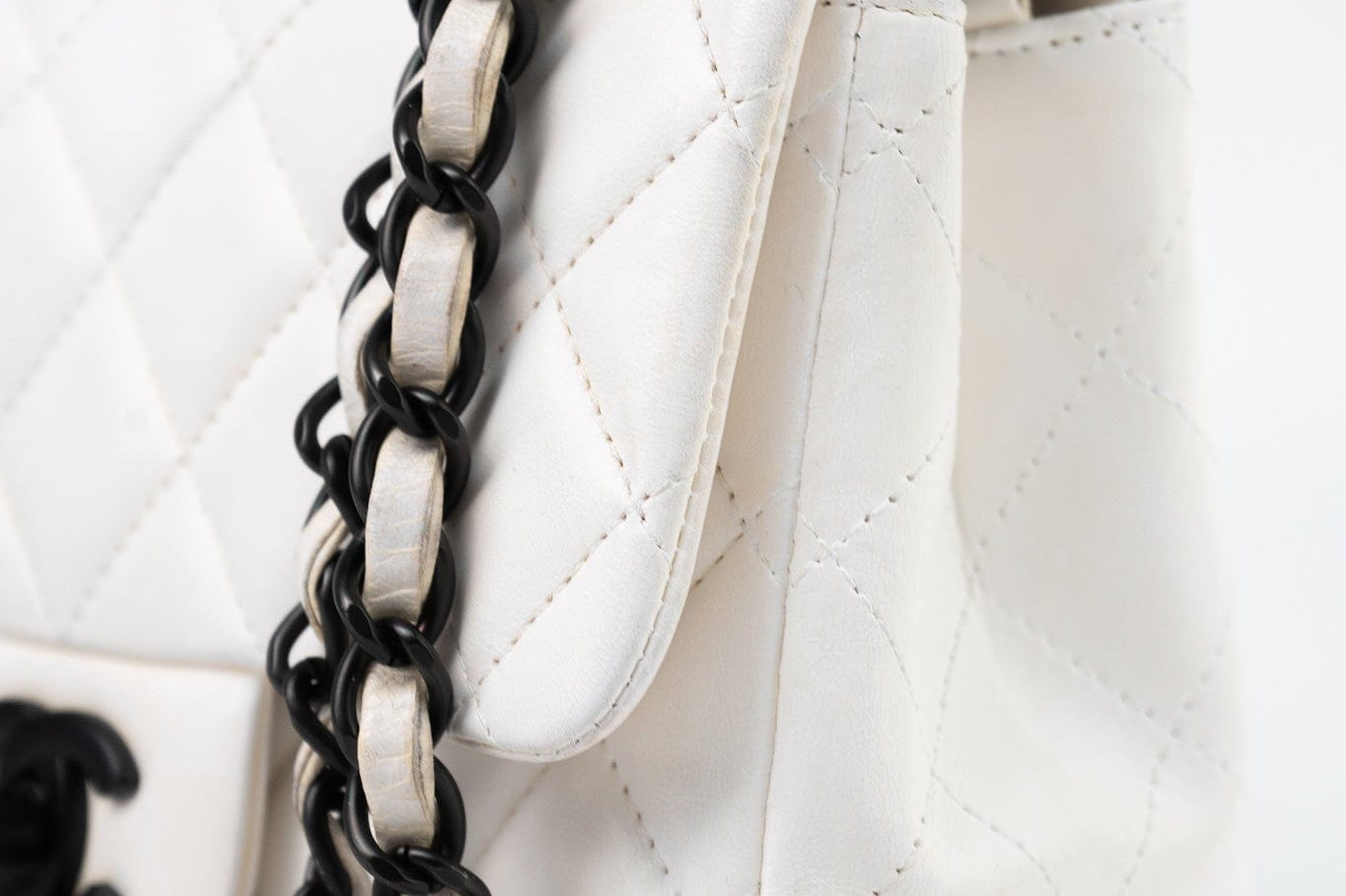 CHANEL Handbag White White Lambskin Quilted Mini Square Single Flap -Knockoff
