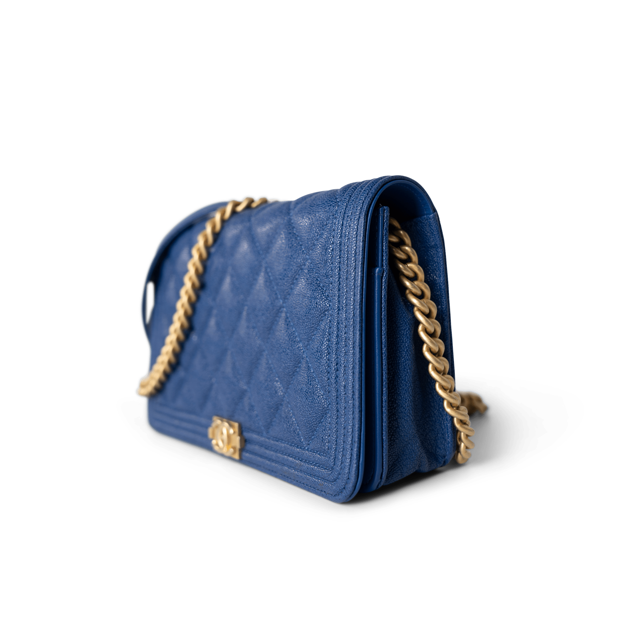 CHANEL Handbag WOC / Blue 19A Blue Caviar Quilted Boy Wallet On Chain WOC Antique Gold Hardware -Knockoff
