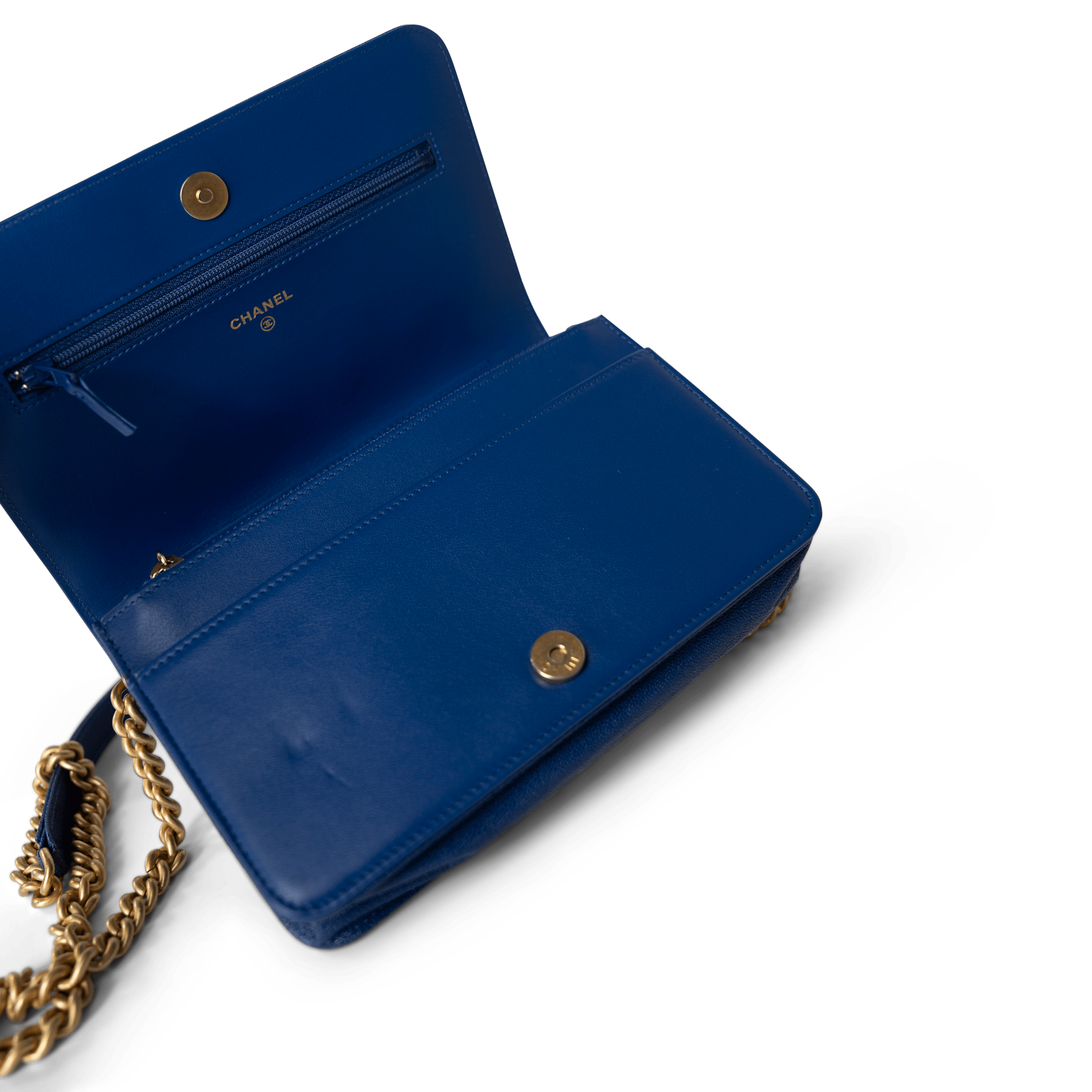 CHANEL Handbag WOC / Blue 19A Blue Caviar Quilted Boy Wallet On Chain WOC Antique Gold Hardware -Knockoff
