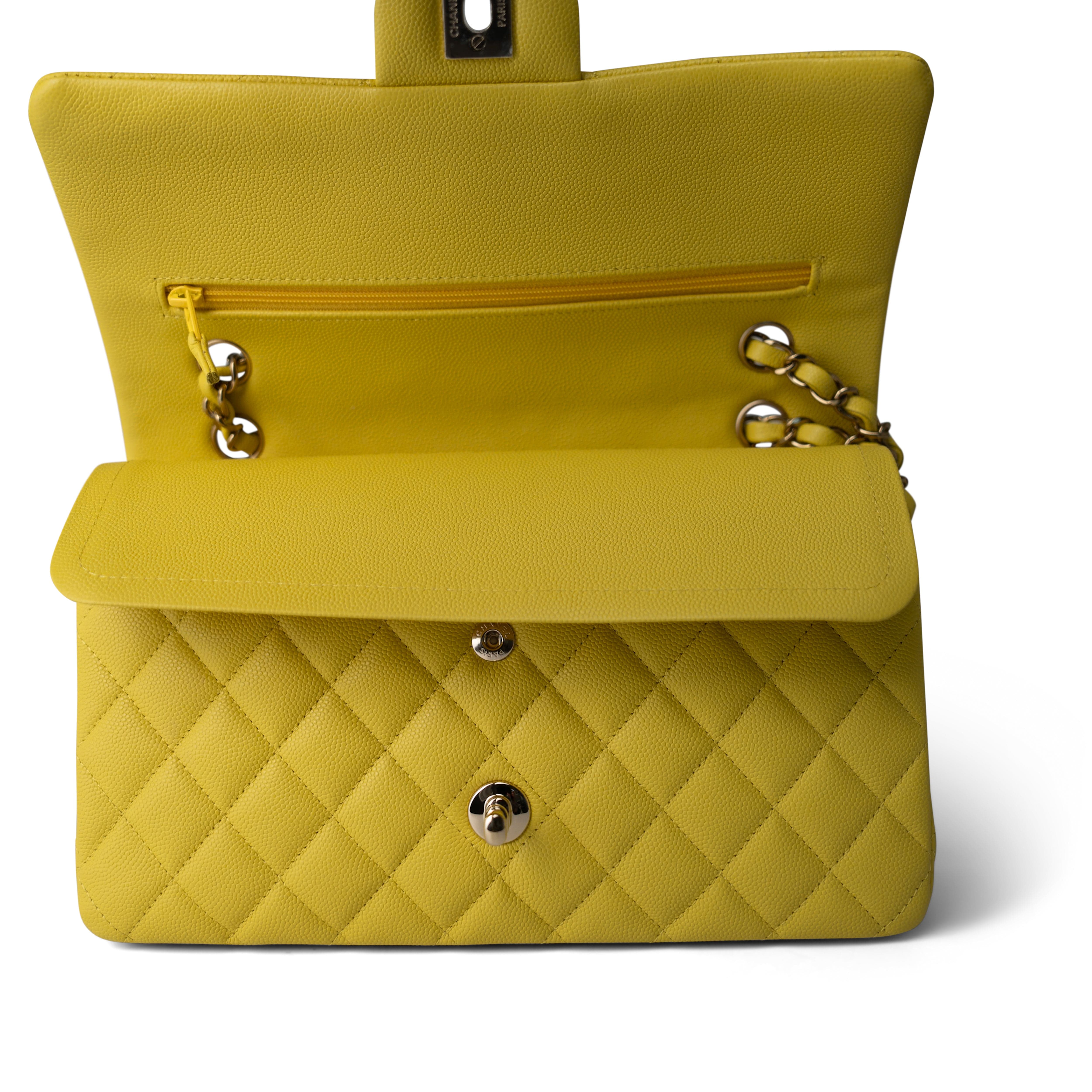 CHANEL Handbag YELLOW Yellow Caviar Quilted Classic Flap Medium Light Gold Hardware -Knockoff
