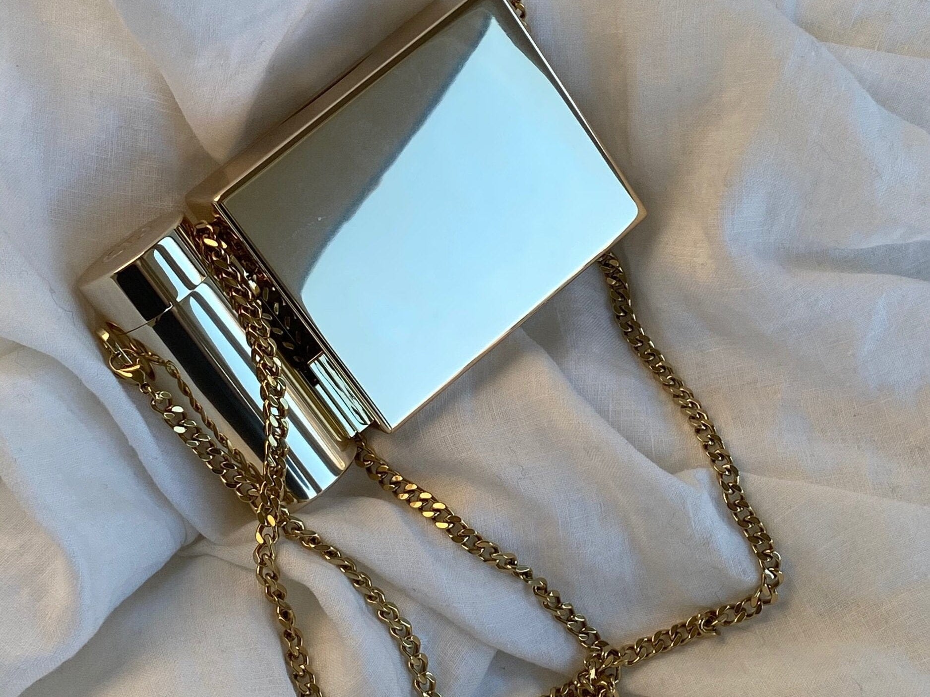 CHANEL Lipstick DIOR Rouge Dior Minaudiere  - The Atelier of Dreams Limited Edition -Knockoff
