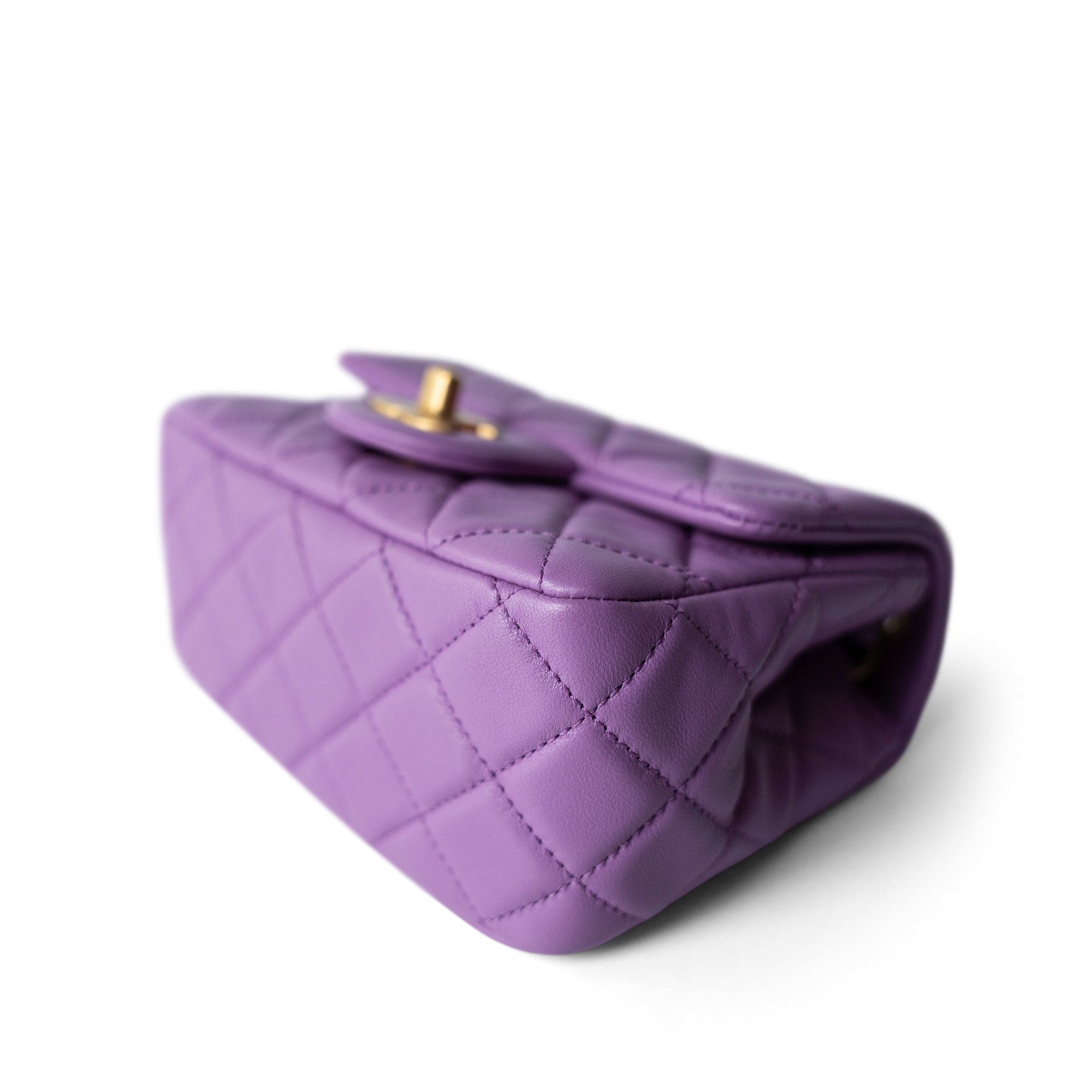 CHANEL Purple Purple Lambskin Quilted Pearl Crush Mini Square Aged Gold Hardware -Knockoff
