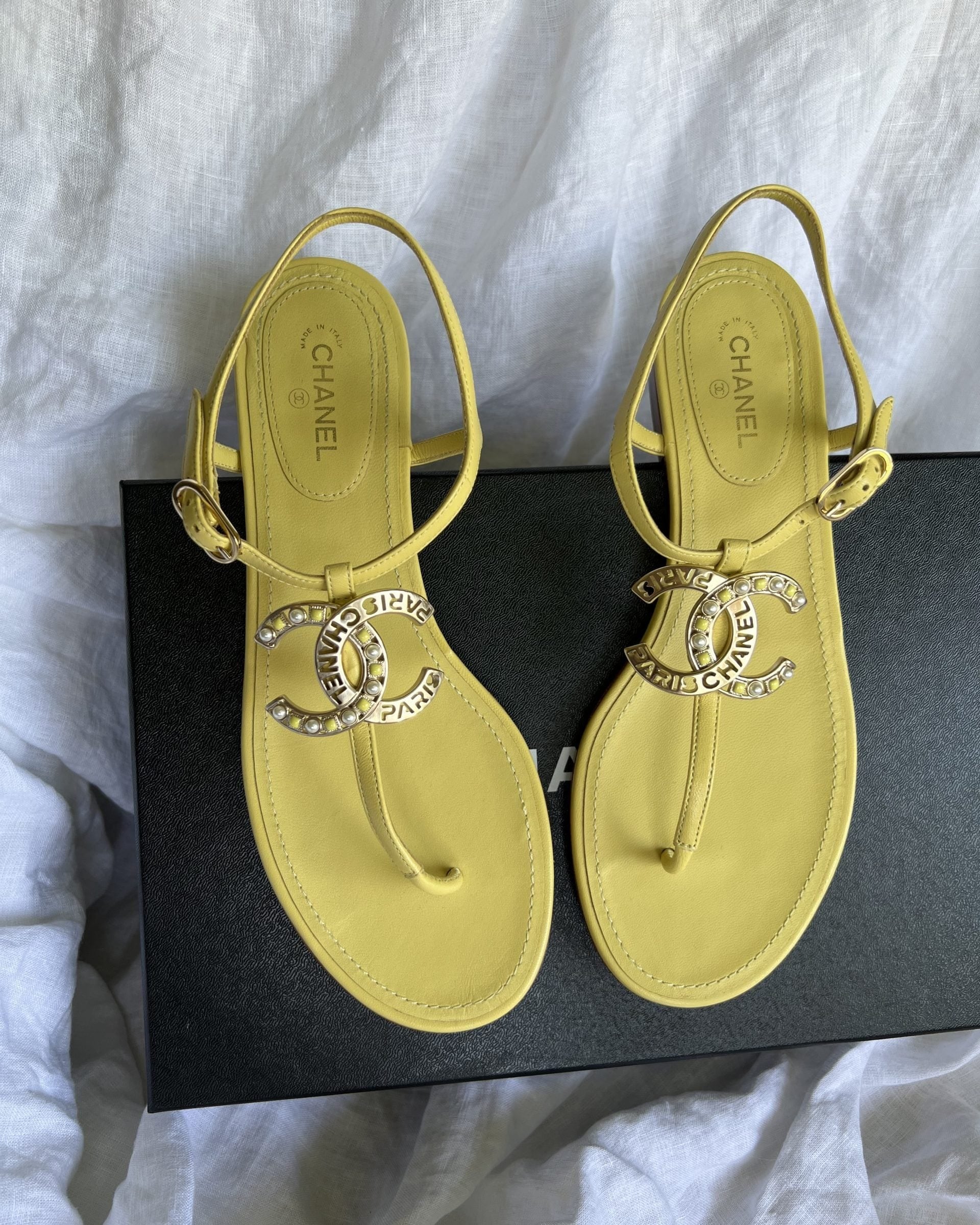 CHANEL Sandals Chanel 20S Yellow Sandals Size 39 -Knockoff
