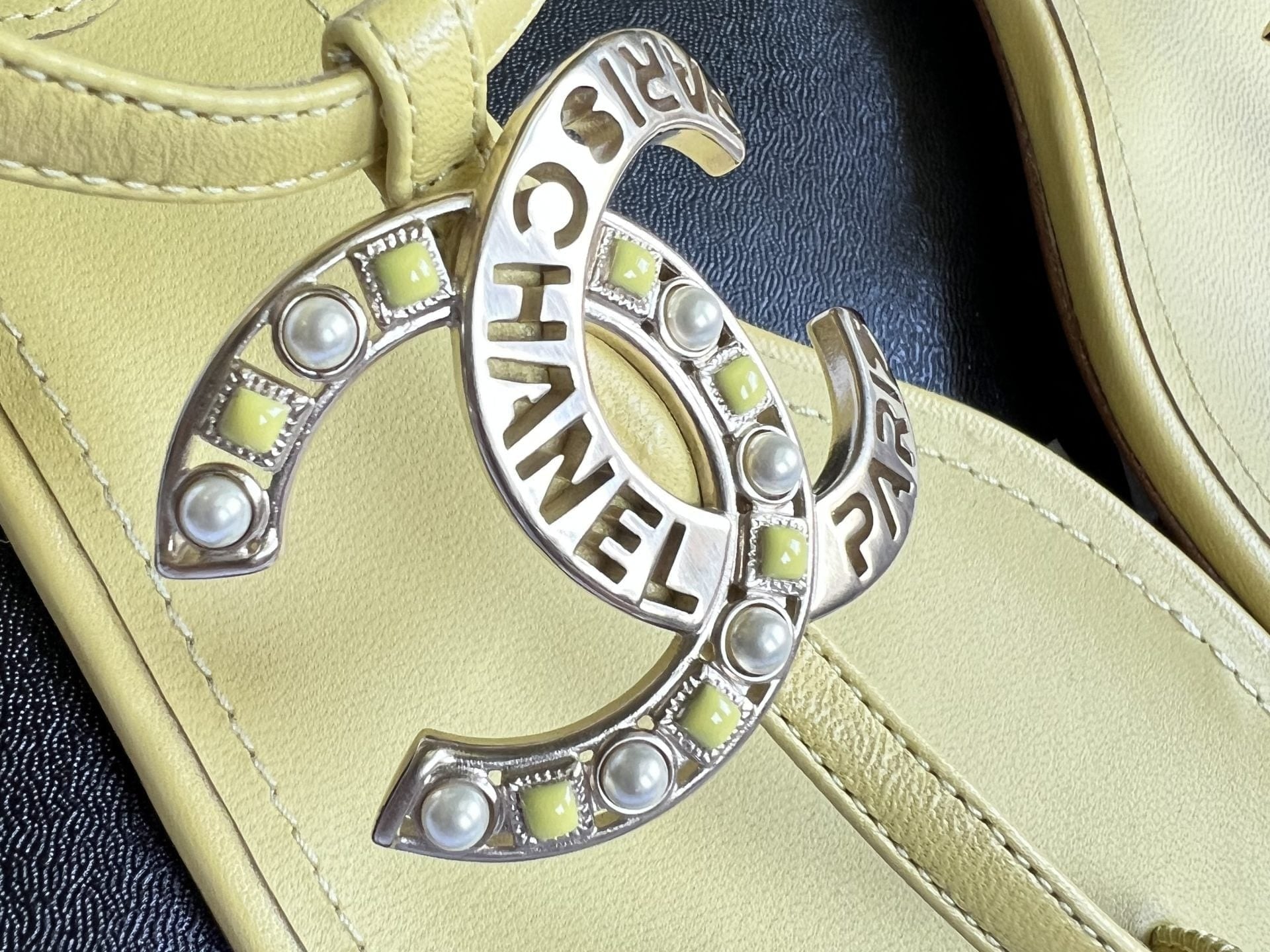 CHANEL Sandals Chanel 20S Yellow Sandals Size 39 -Knockoff
