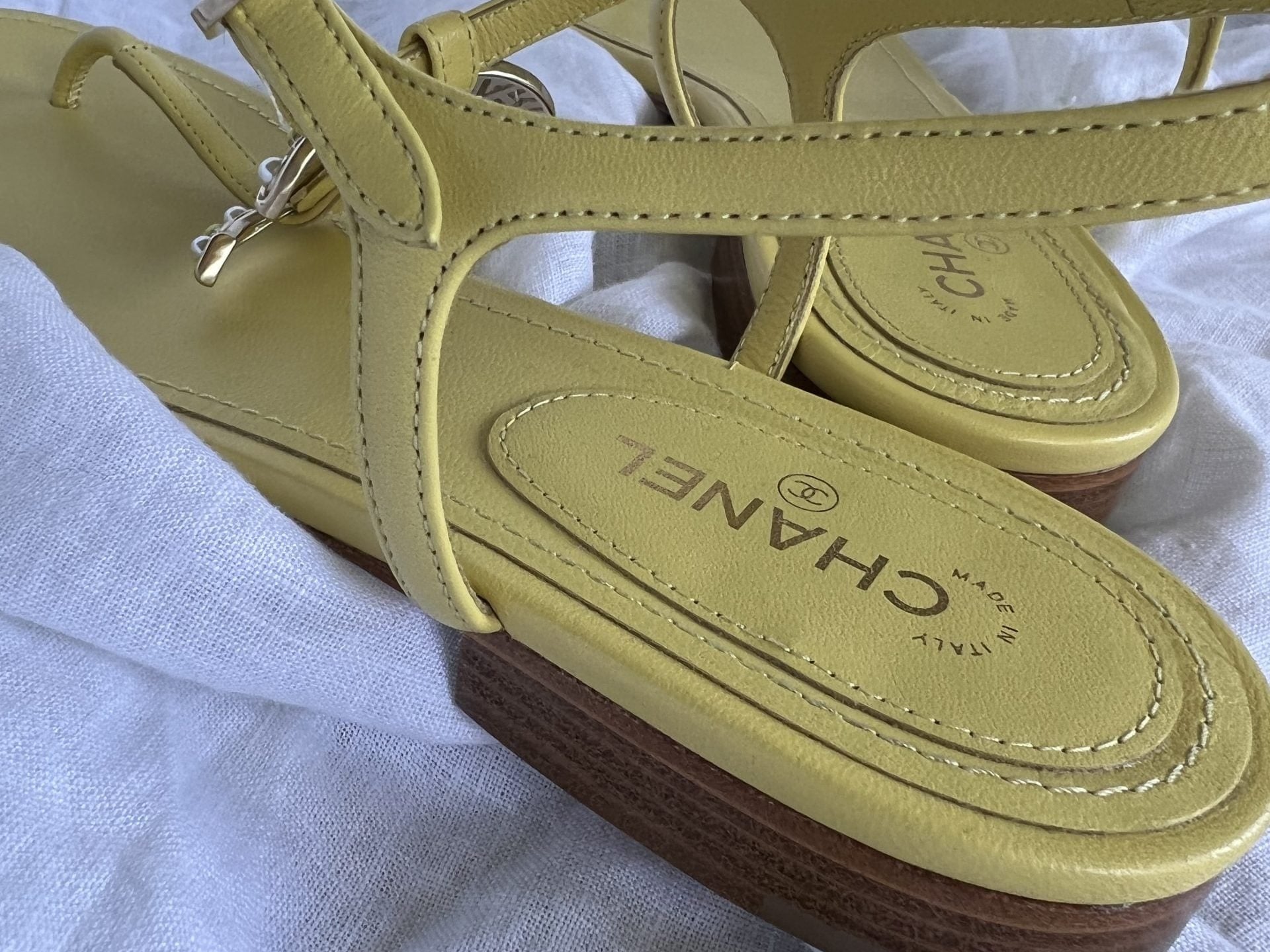 CHANEL Sandals Chanel 20S Yellow Sandals Size 39 -Knockoff
