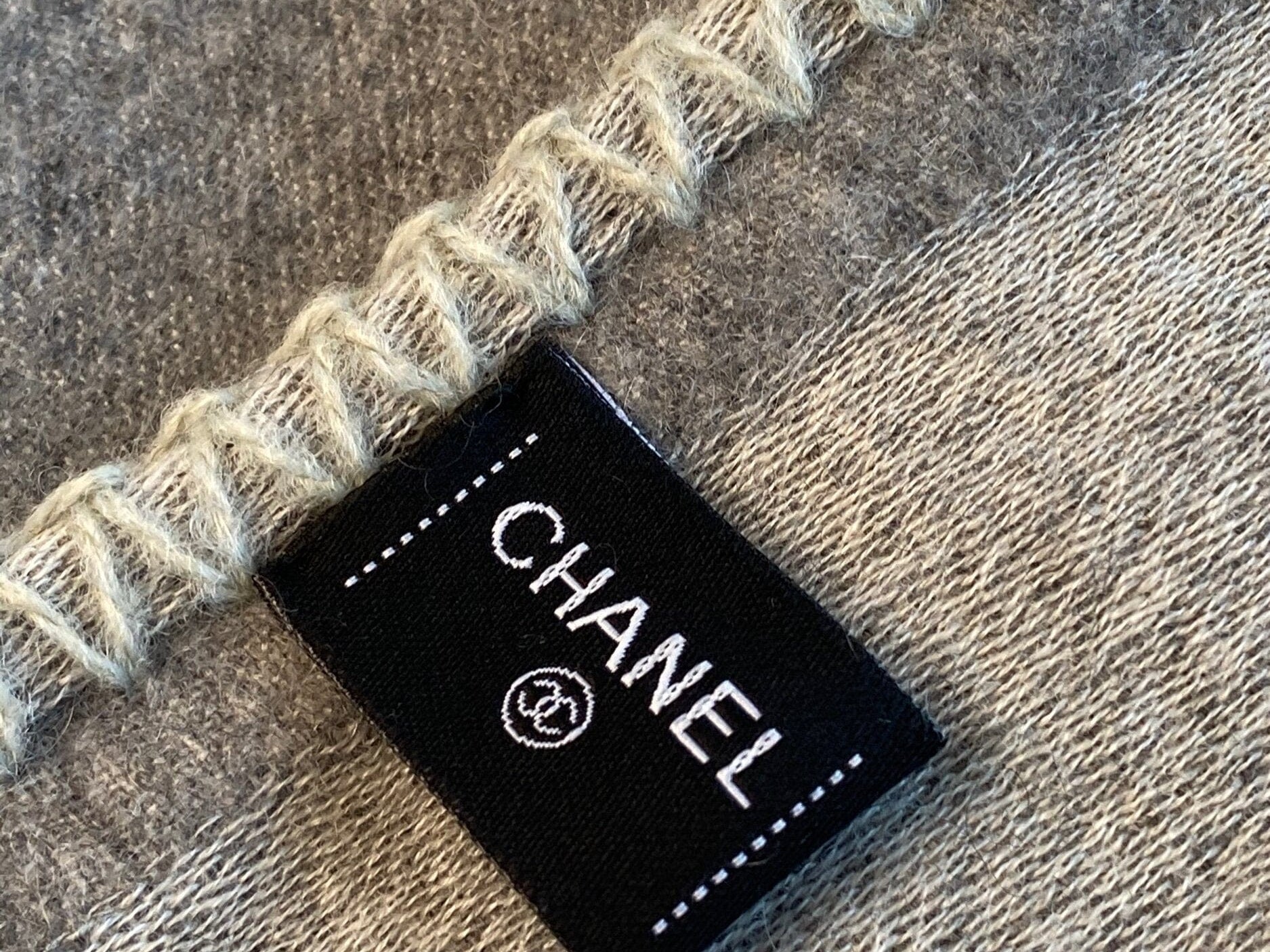 CHANEL Scarf Grey Chanel Cashmere Scarf - Grey -Knockoff
