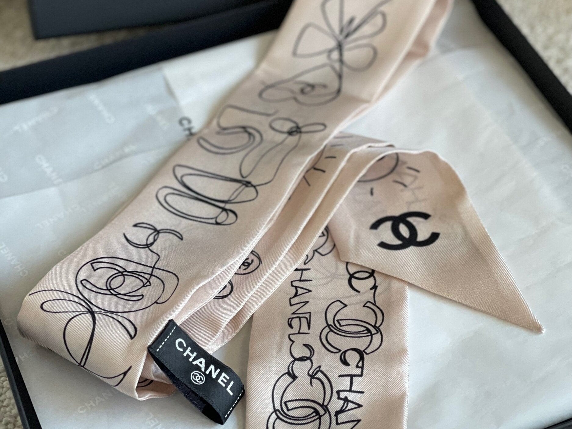 CHANEL Scarf Rose Clair Scarf Twill -Knockoff
