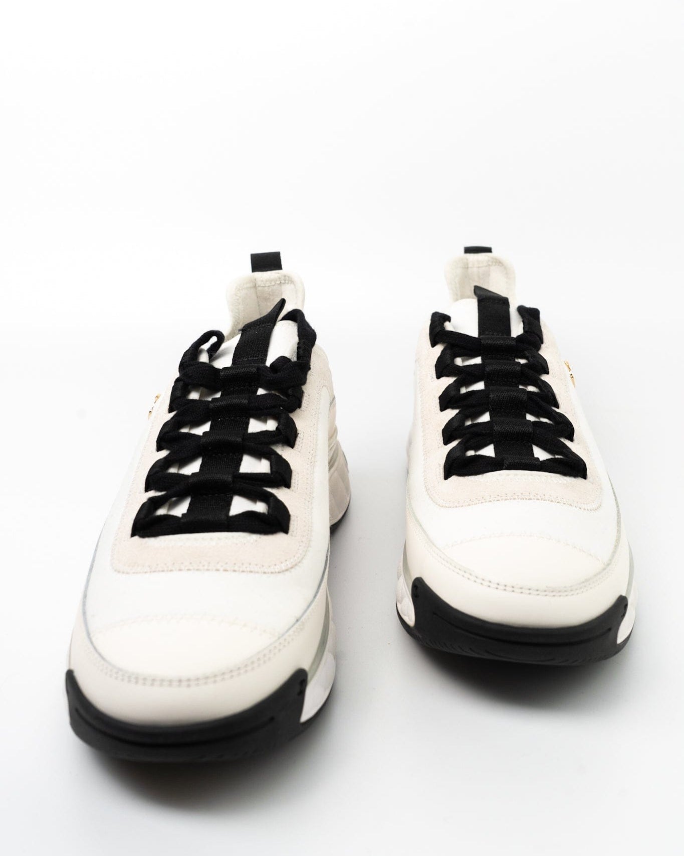 CHANEL Sneakers White Chanel Fabric Calfskin Suede CC Sneakers White ( Size 39.5) -Knockoff
