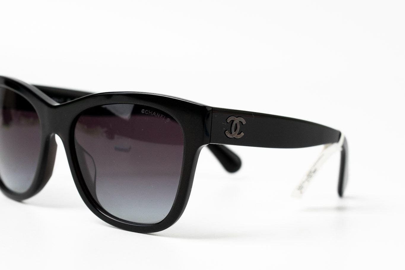 CHANEL Sunglasses Black Black CC Sunglasses 5380-A -Knockoff
