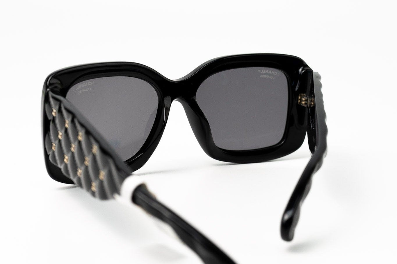 CHANEL Sunglasses Black Black CC Sunglasses 5483-A gold cc -Knockoff
