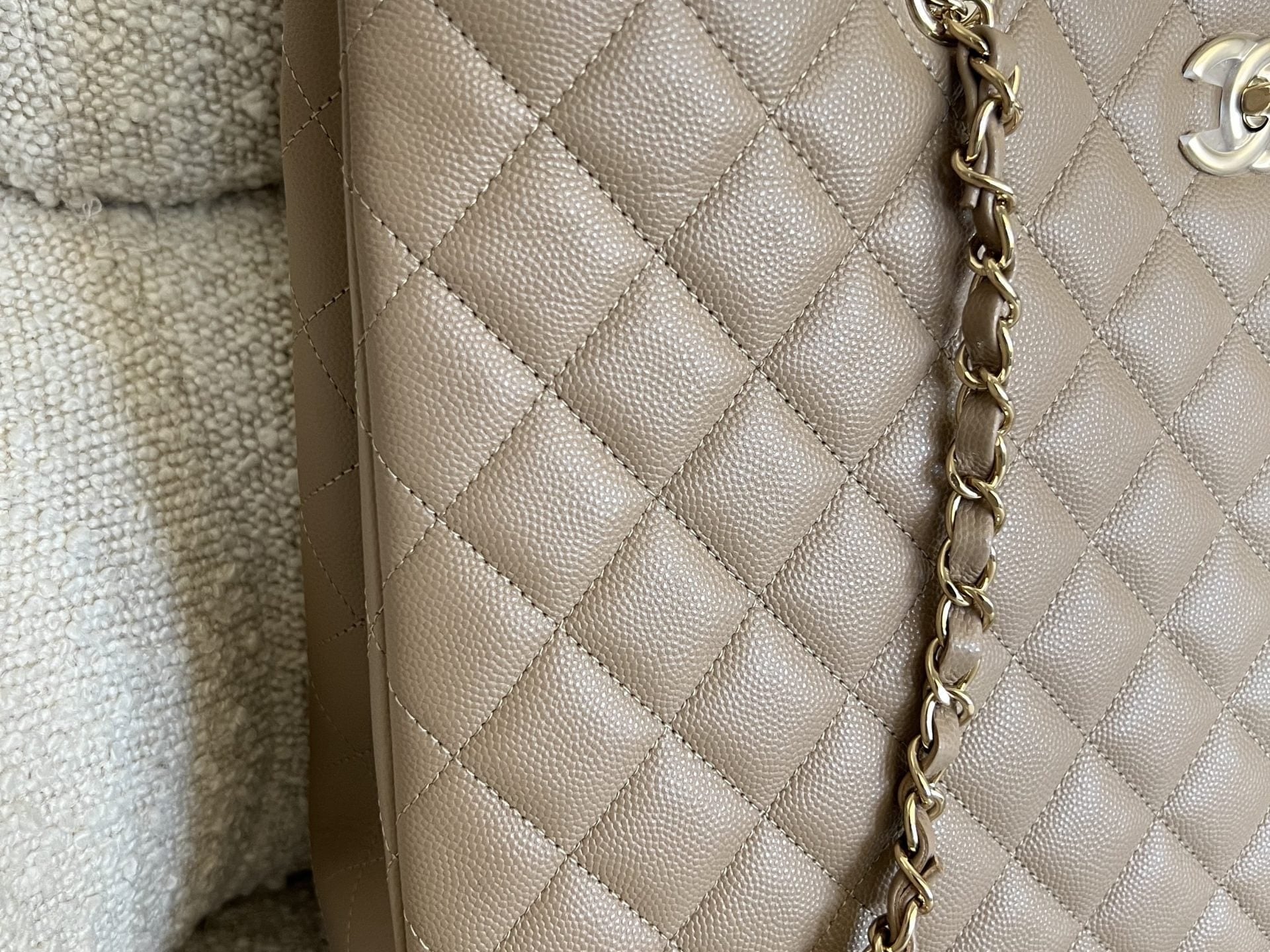 CHANEL Tote 22A Dark Beige Caviar Quilted Shopping tote Large LGHW -Knockoff
