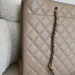 CHANEL Tote 22A Dark Beige Caviar Quilted Shopping tote Large LGHW -Knockoff
