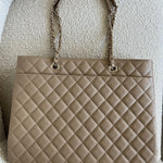 CHANEL Tote 22A Dark Beige Caviar Quilted Shopping tote Large LGHW -Knockoff
