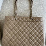 CHANEL Tote 22A Dark Beige Caviar Quilted Shopping tote Large LGHW -Knockoff
