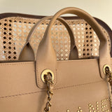 CHANEL Tote CHANEL LIGHT BEIGE MEDIUM DEAUVILLE SHOPPING TOTE STUDDED AGED HARDWARE -Knockoff
